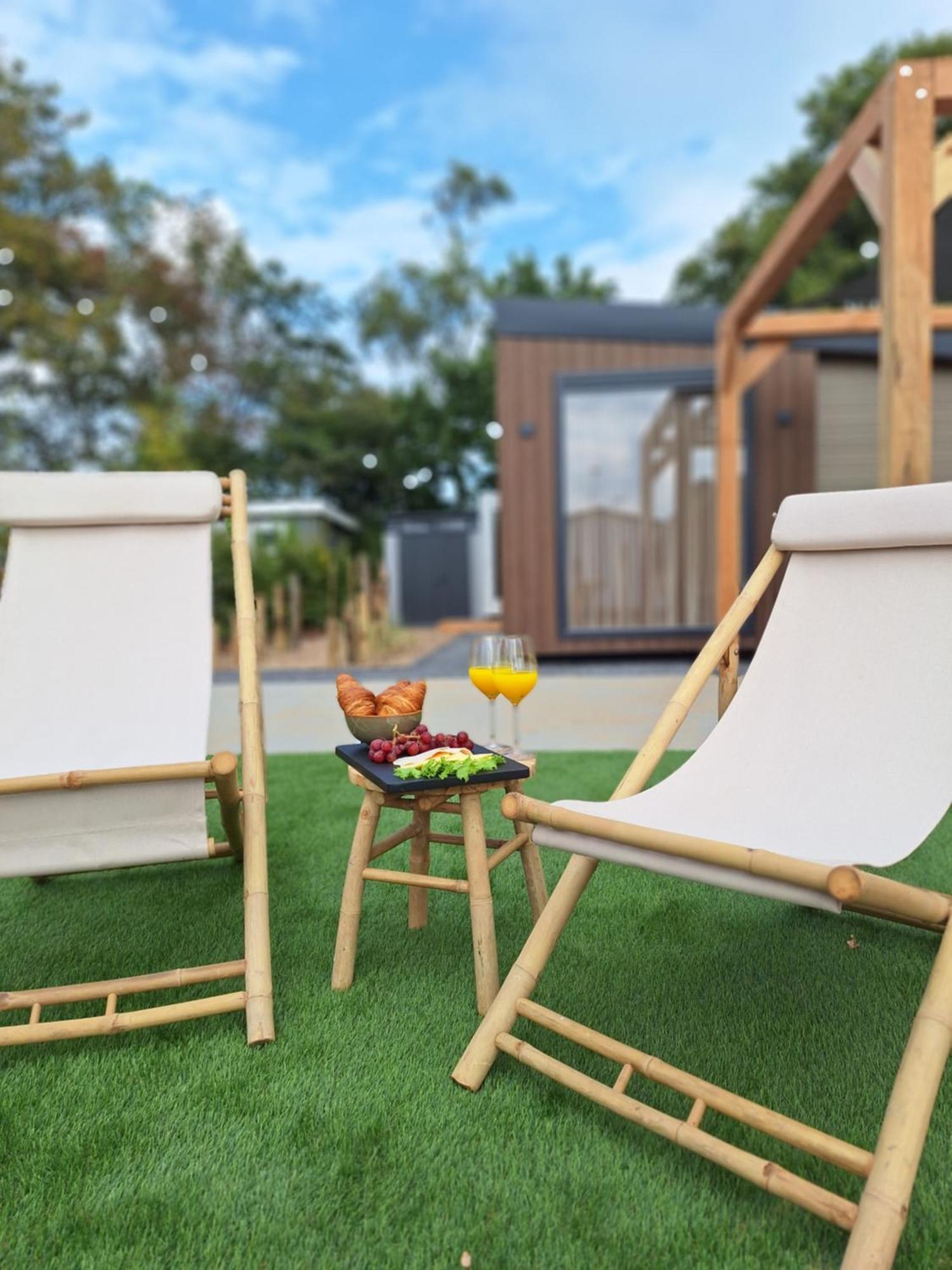 'Relax Lodge Sea' - Wellness Lodge In Zeeland - Private Sauna - Airco - Garden - Outdoor Swimming Pool - Free Wifi, Towels & Bed Linen Heinkenszand Exteriér fotografie